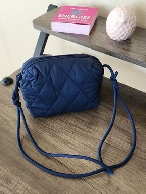 Vera Bradley Quilted Navy  Shoulder Bag
